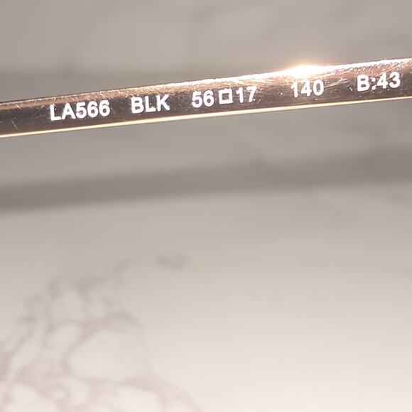 NEW Gwen Stefani L.A.M.B.  Black & Blush Frame / Pink Gradient Lens Sunglasses - Picture 3 of 6